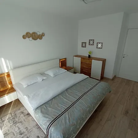 Penthouse City View Infinity Brasov Exterior photo