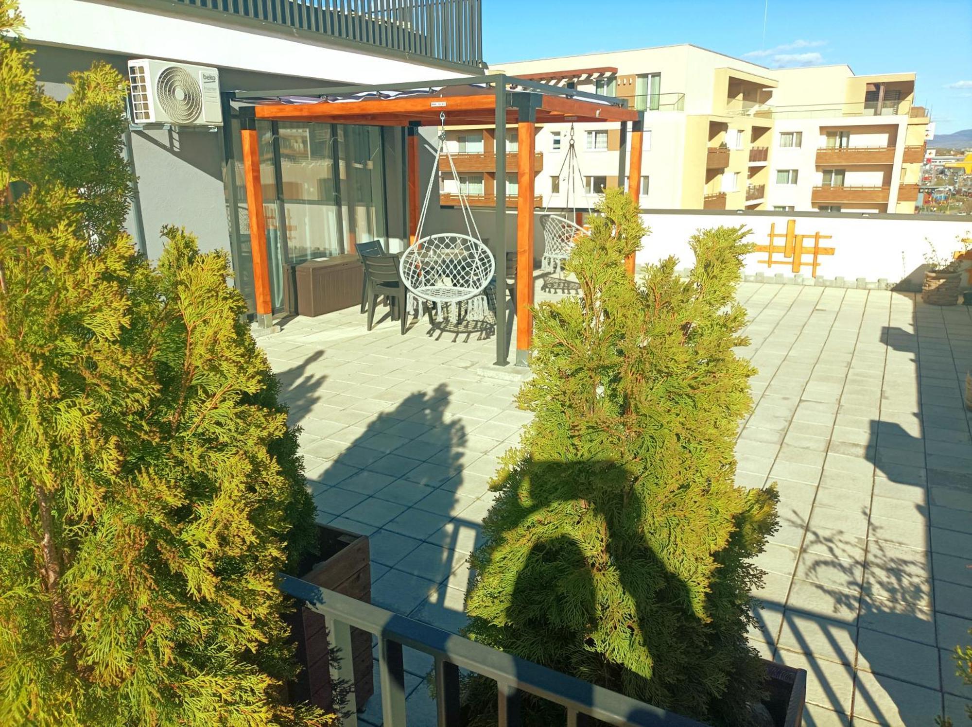 Penthouse View Infinity Apartment *